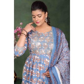 Nayra Cut kurti Pant with Dupatta