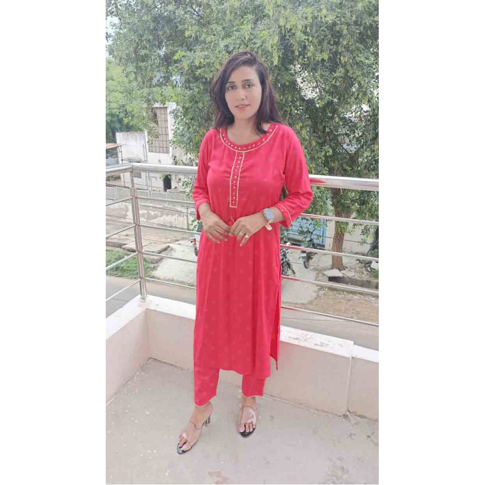 Hevi reyon kurti with pant