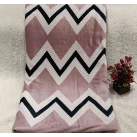 Bed cover with border on bedsheet design